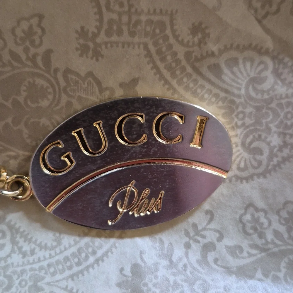EUC Gucci  Keychain - Picture 2 of 4